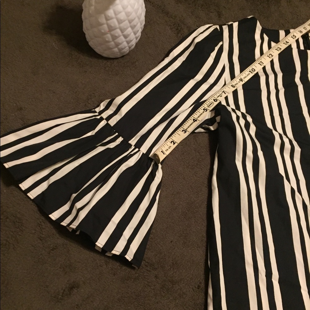 Alice & Olivia blouse - Picture 7 of 8